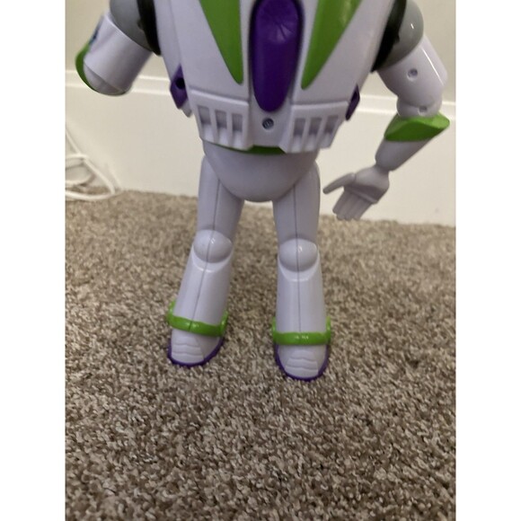 Disney/Pixar Toy Story Buzz Lightyear 12" Figure - Picture 5 of 6